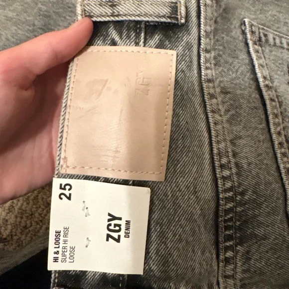 Zumiez Black Distressed Women's Straight Leg Jeans - Picture 6 of 7